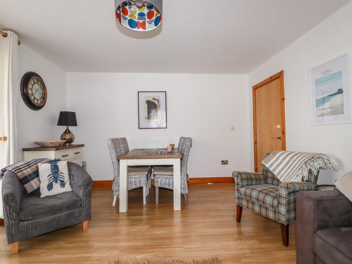 Flat 4 Leilighet New Quay Eksteriør bilde