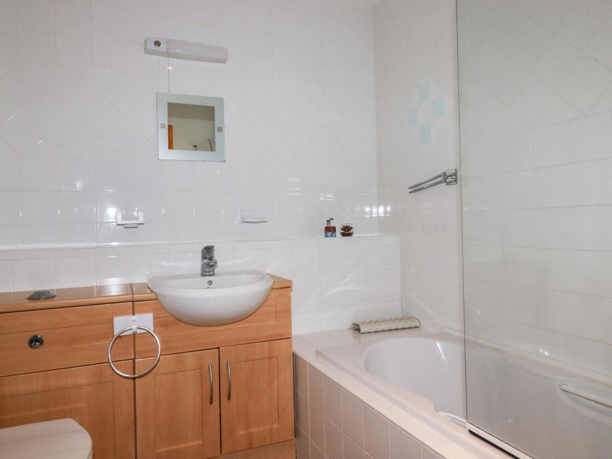 Flat 4 Leilighet New Quay Eksteriør bilde