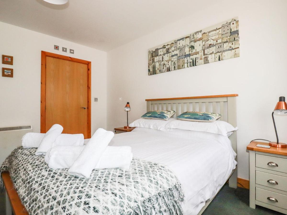 Flat 4 Leilighet New Quay Eksteriør bilde