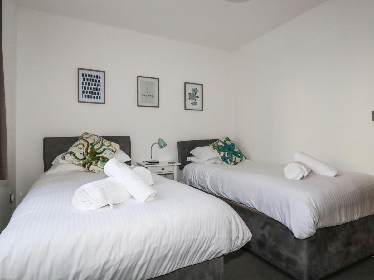 Flat 4 Leilighet New Quay Eksteriør bilde